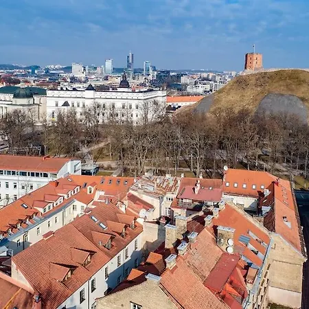 New! Old Town Apt Next To St Annes *